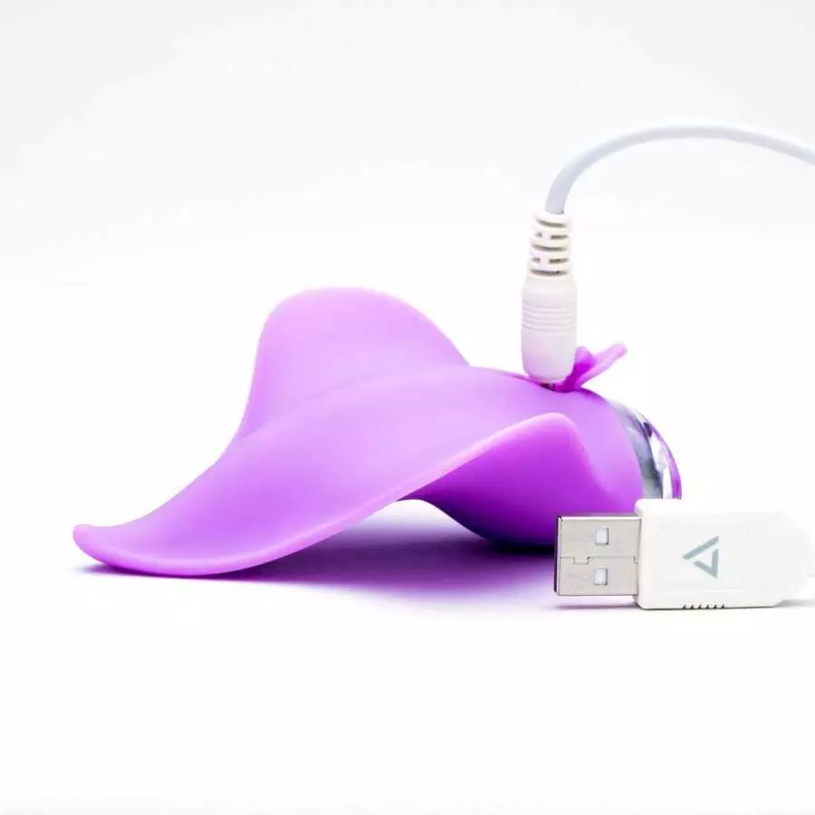 Clandestine Devices Mimic Vibrator, Lilac