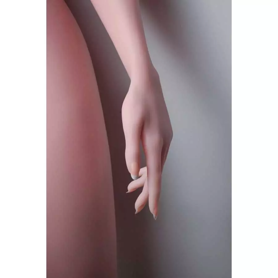 Iwai Yuzuki 160cm ElsaBabe M Breasts (5ft3)