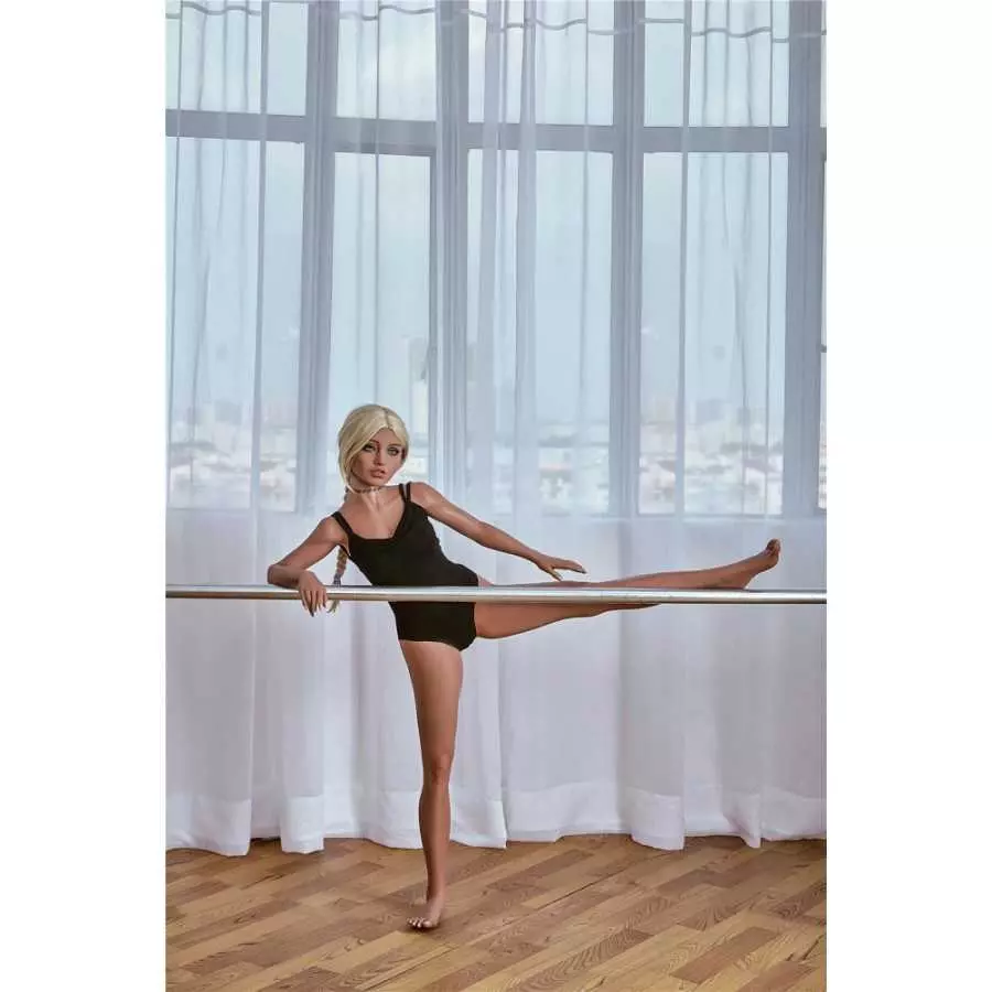 Gymnast Victoria 150cm B Cup Irontech TPE (4ft11)