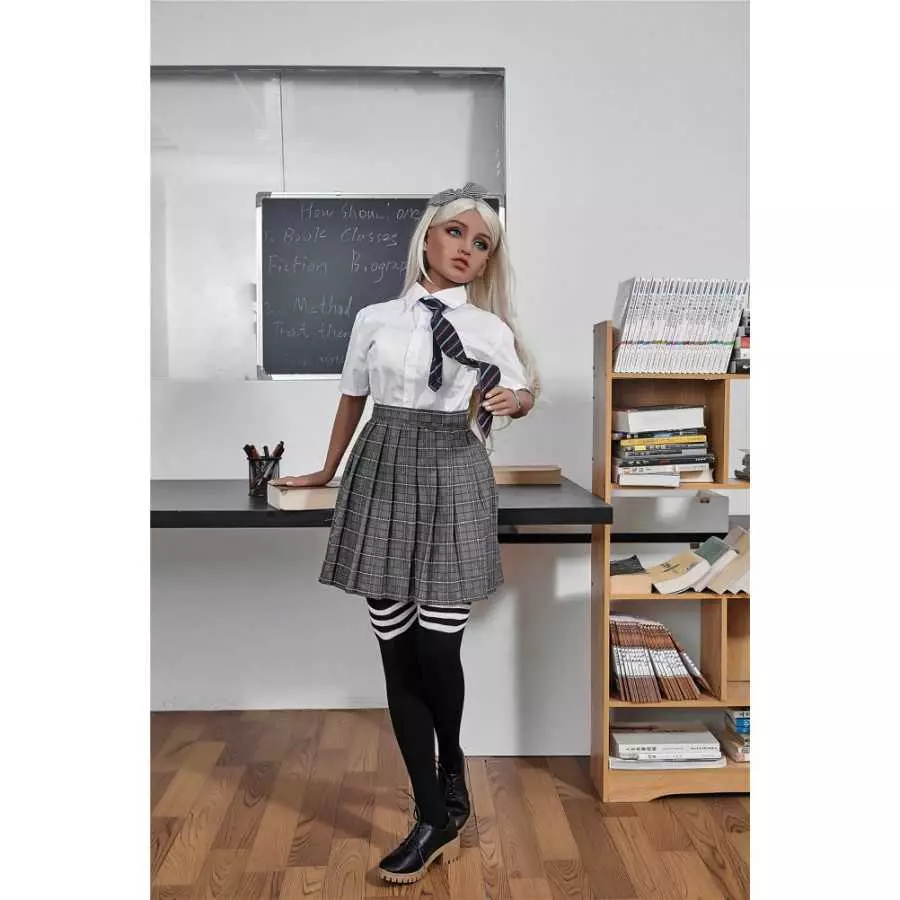 Victoria 150cm B Cup Irontech TPE (4ft11)