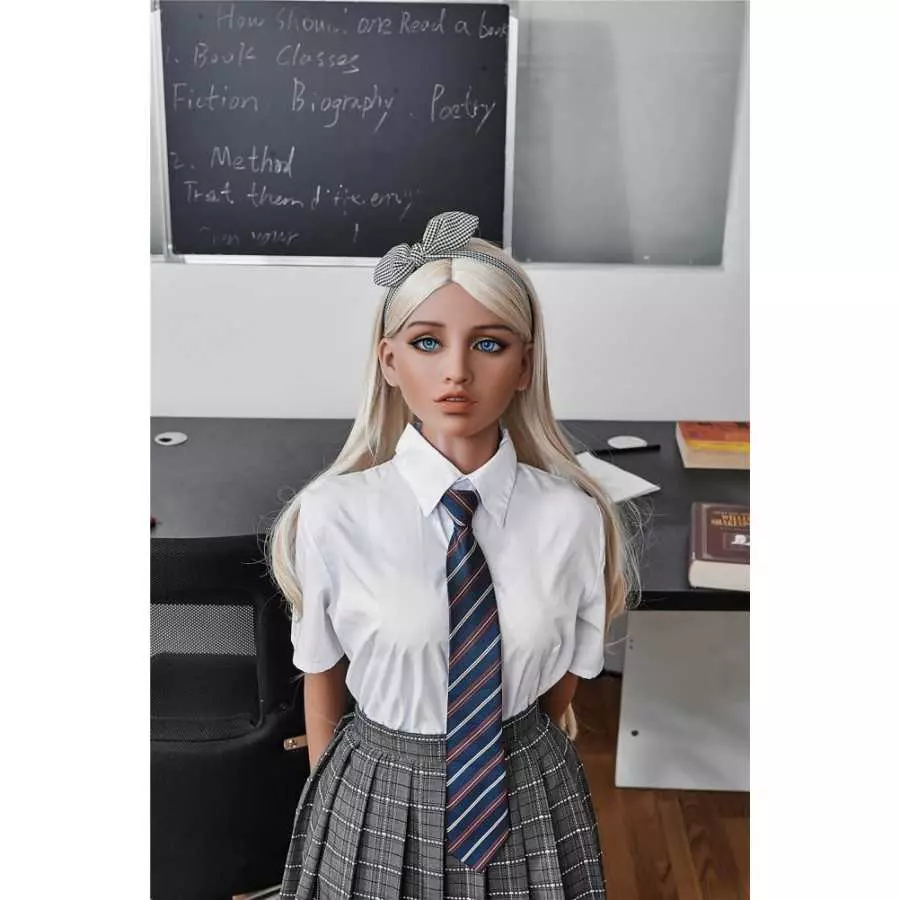 Victoria 150cm B Cup Irontech TPE (4ft11)