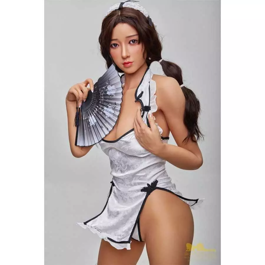 Tanned S6 168cm A Cup Irontech (5ft6)