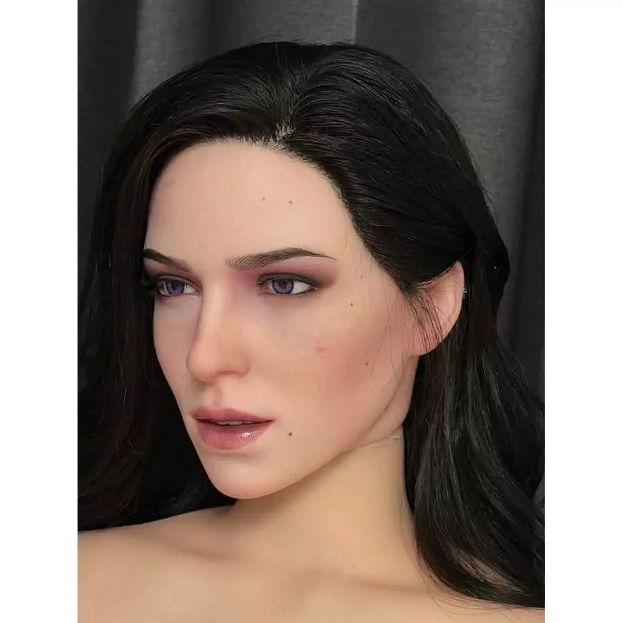 Yennefer 168cm A Cup Fair GameLady (5ft6)