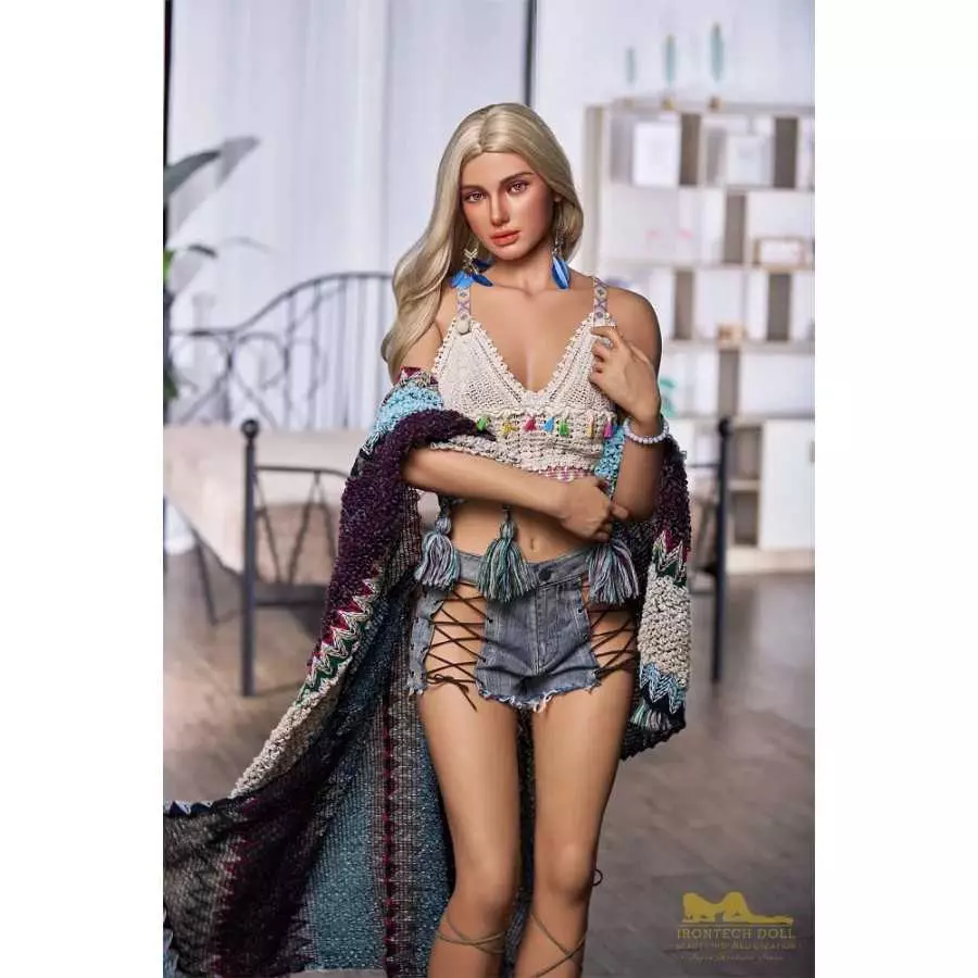 Luna S17 168cm Tanned Irontech (5ft6)