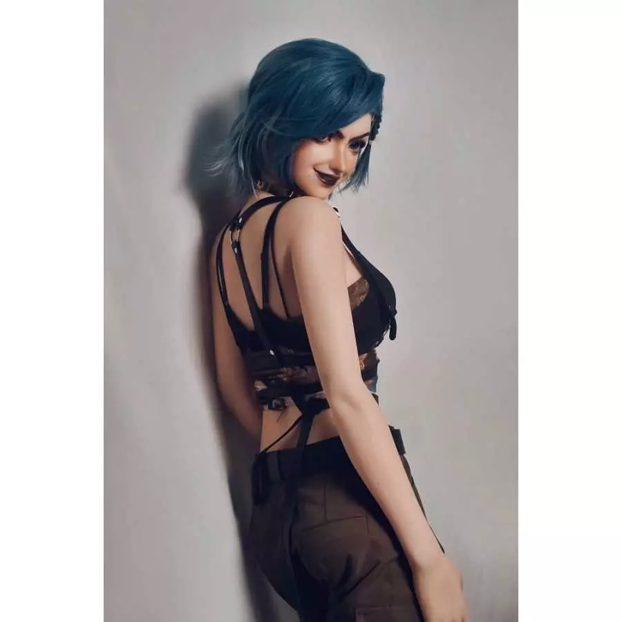 Kinsley Clark 165cm ElsaBabe M Breasts (5ft5)