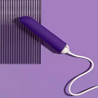 Blush Wellness Power Vibe - Discreet Powerful Lipstick Massager with 10 Modes - Travel Friendly and Rechargeable Satin Smooth De Blush Wellness Power Vibe - Discreet Powerful Lipstick Massager with 10 Modes - Travel Friendly and Rechargeable Satin Smooth De