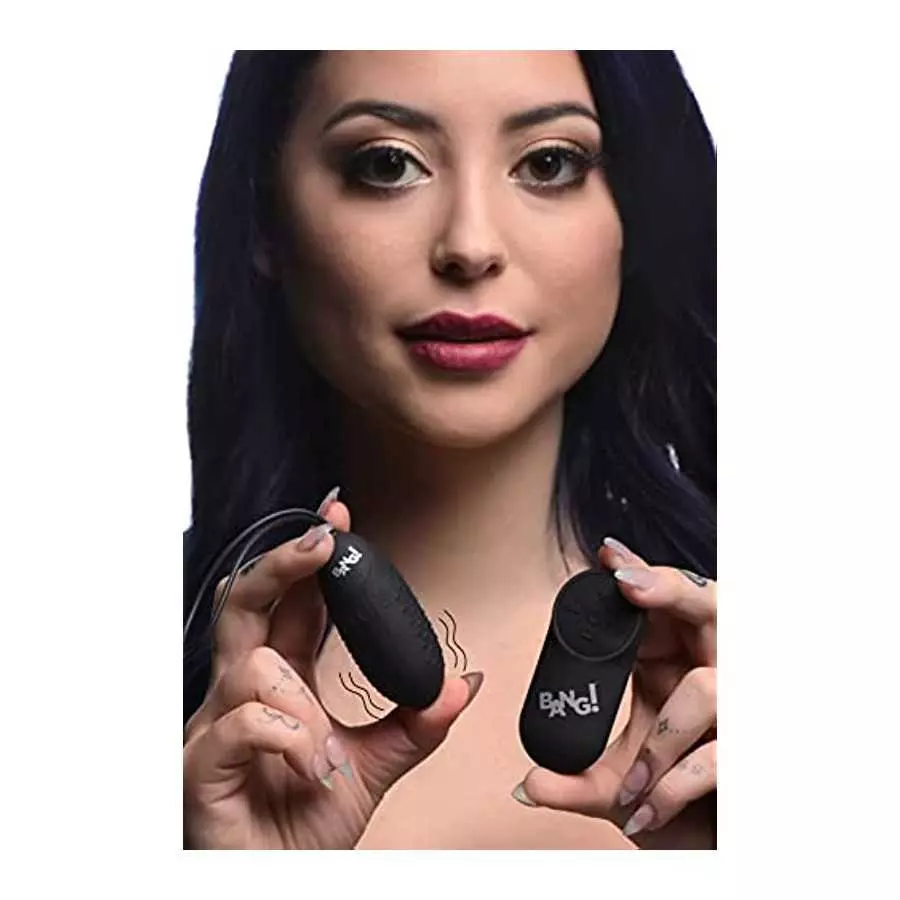 28X Nubbed Silicone Vibrating Egg with Remote Control