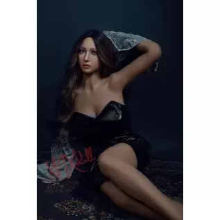 X12 Taylor 164cm XNX Doll (5ft5)