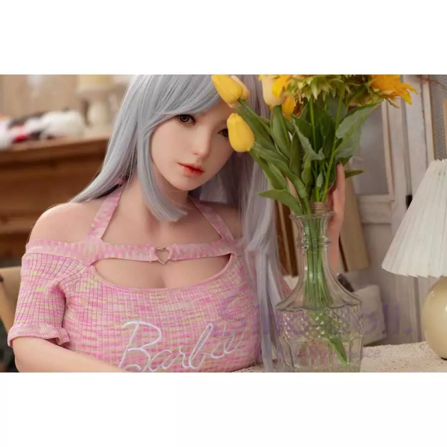 T9 Miyin T170 Top Sino Brunette (5ft4)