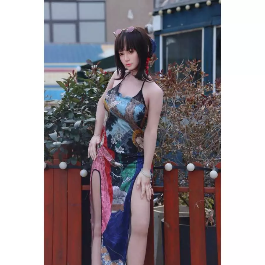 T17 Minan T170 Top Sino Geisha (5ft4)