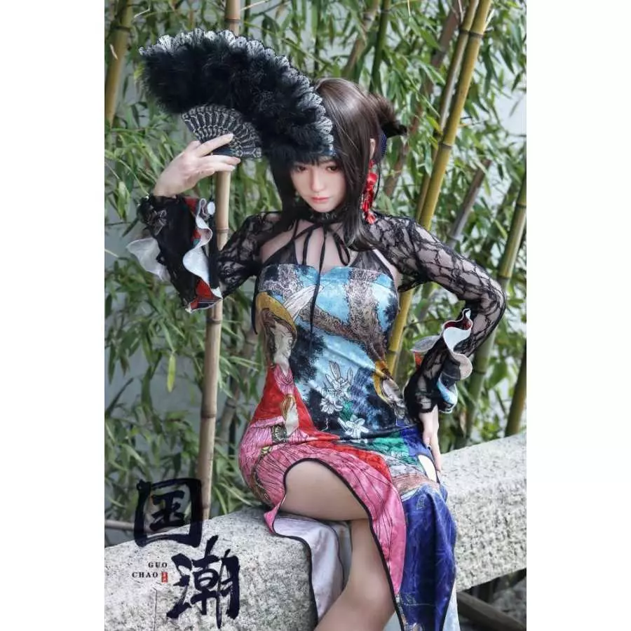 T17 Minan T170 Top Sino Geisha (5ft4)