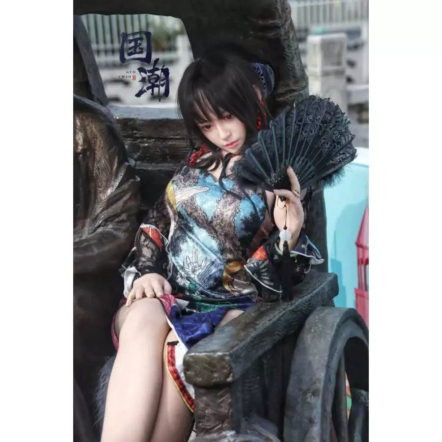 T17 Minan T170 Top Sino Geisha (5ft4)