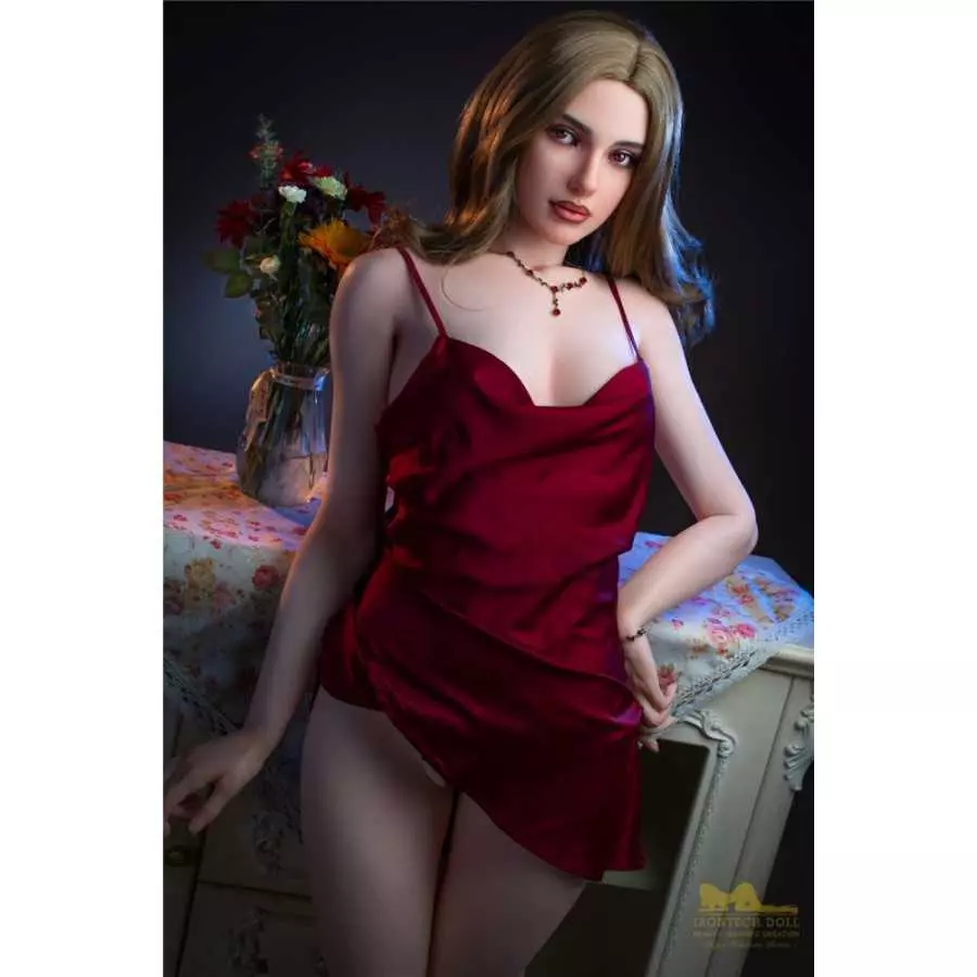 Luna S17 168cm A Cup Irontech (5ft6)