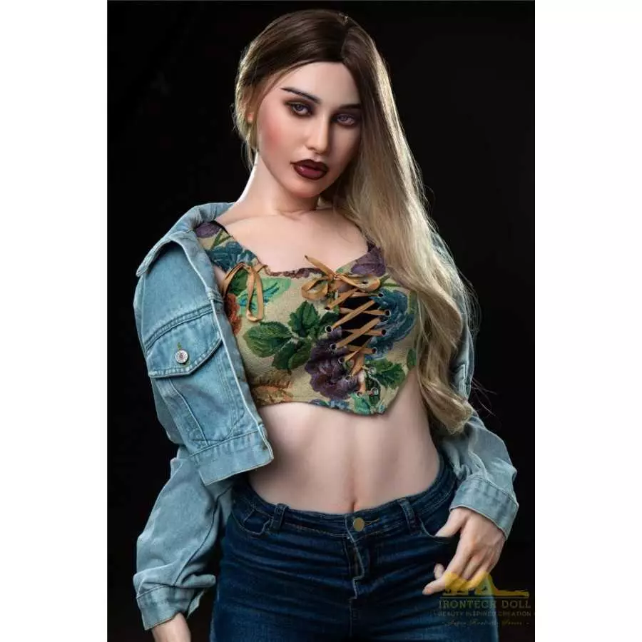 Pearl S19 168cm A Cup Irontech (5ft6)