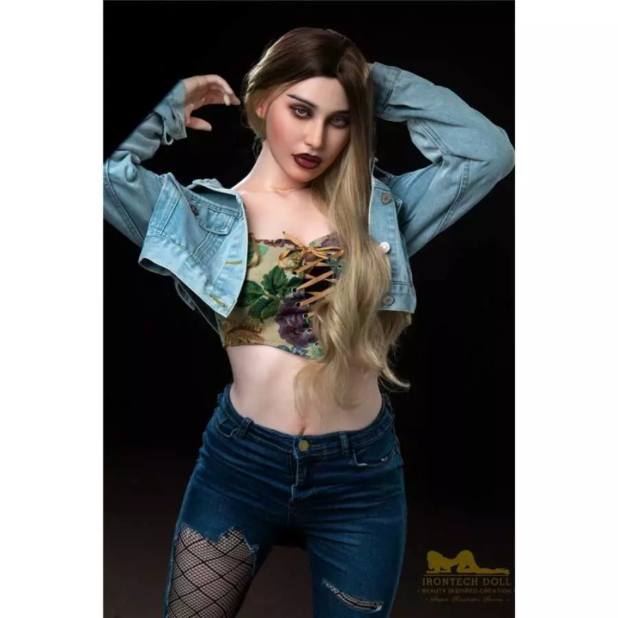 Pearl S19 168cm A Cup Irontech (5ft6)