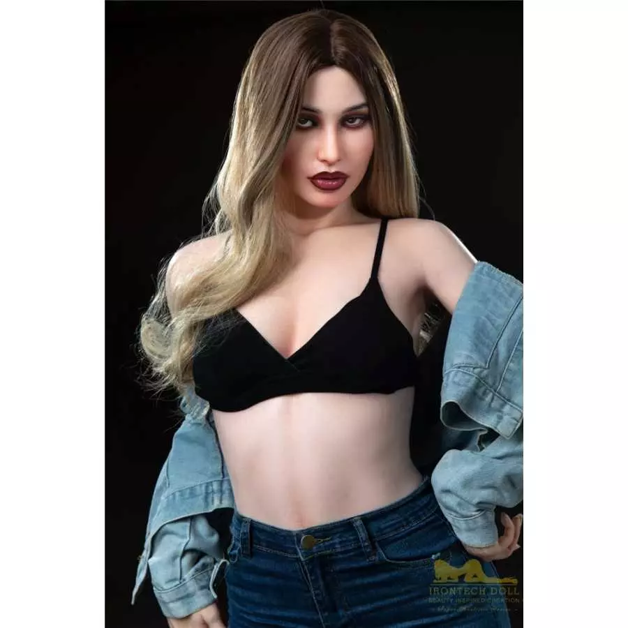 Pearl S19 168cm A Cup Irontech (5ft6)