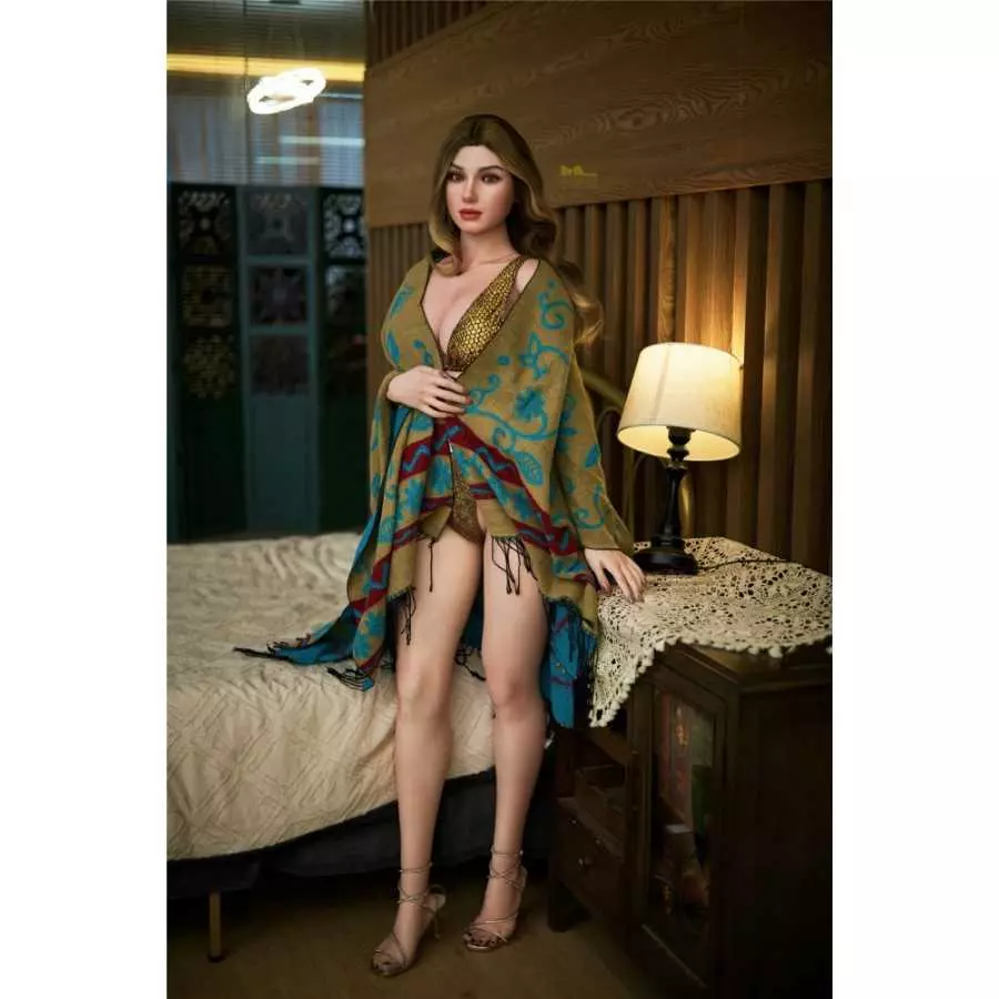 Luna S17 166cm C Cup Irontech (5ft4)