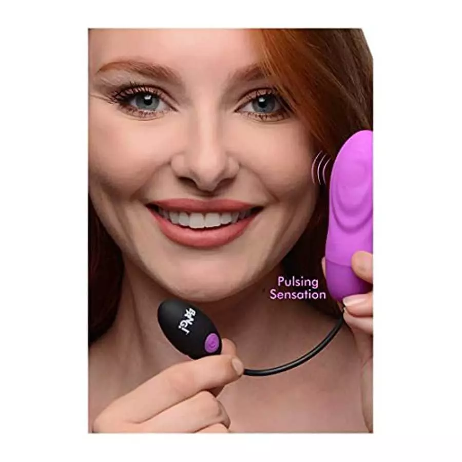7X Pulsing Rechargeable Silicone Vibrator - Purple