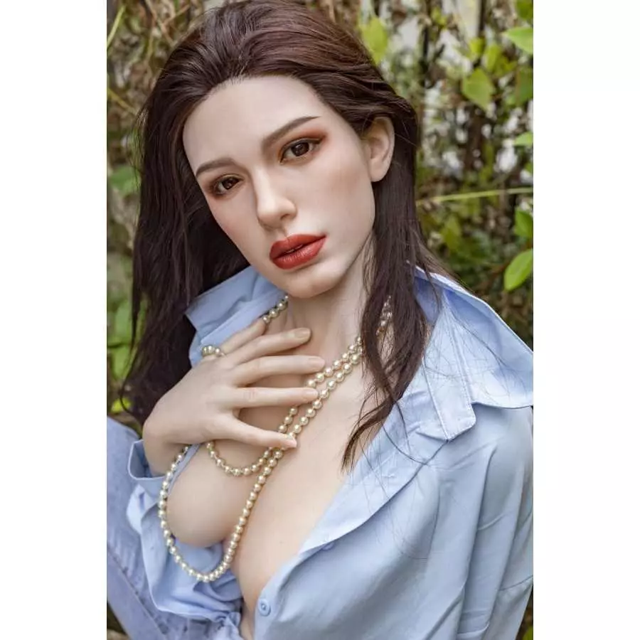 Charlotte 169cm Starpery (5ft7)