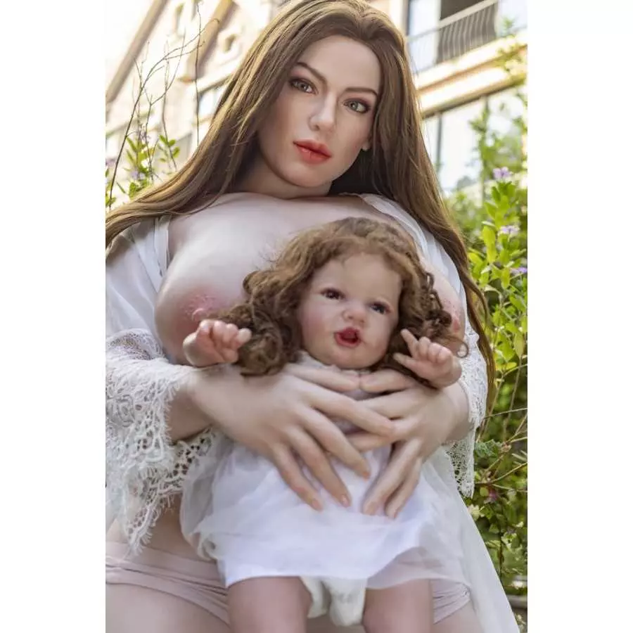 Big Amy 161cm BBW Starpery (5ft3)