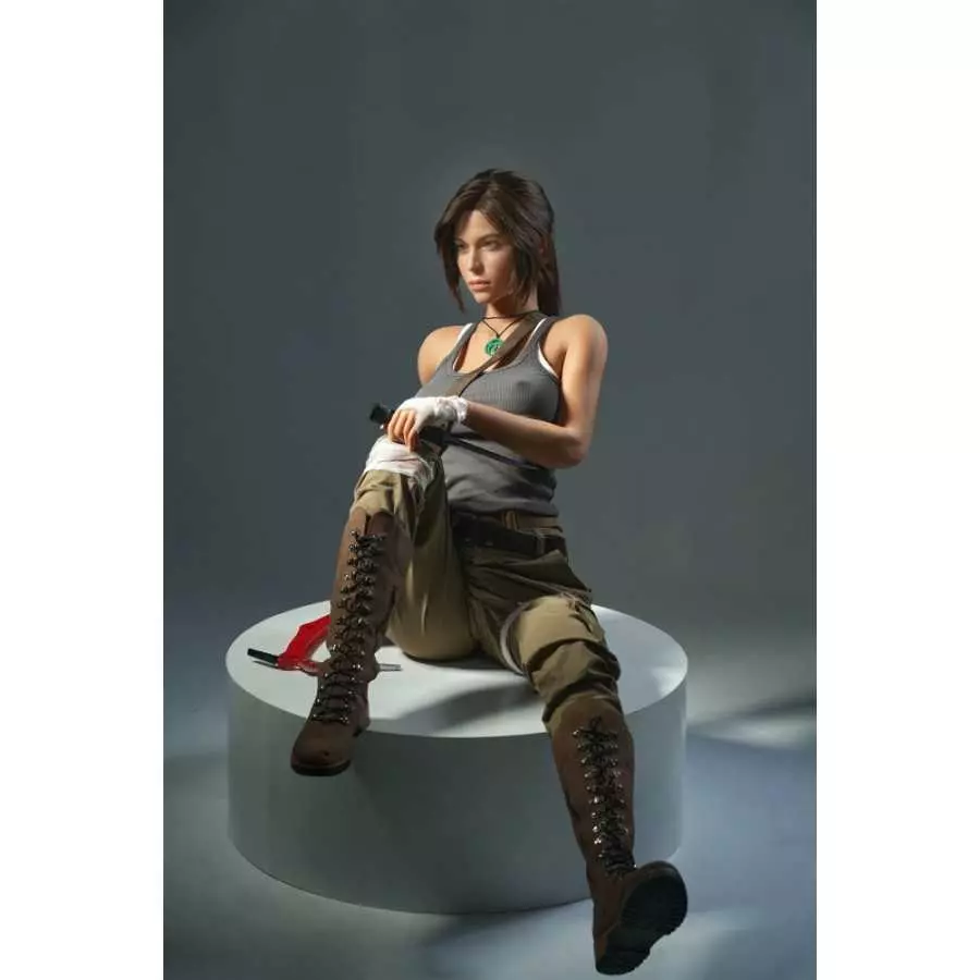 Lara Croft 166cm Tomb Raider GameLady (5ft4)