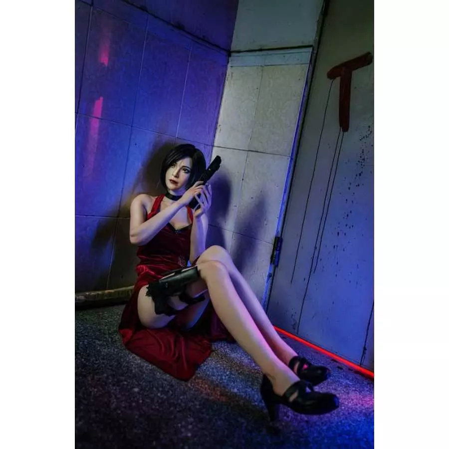 Ada Wong 166cm Resident Evil (5ft4)