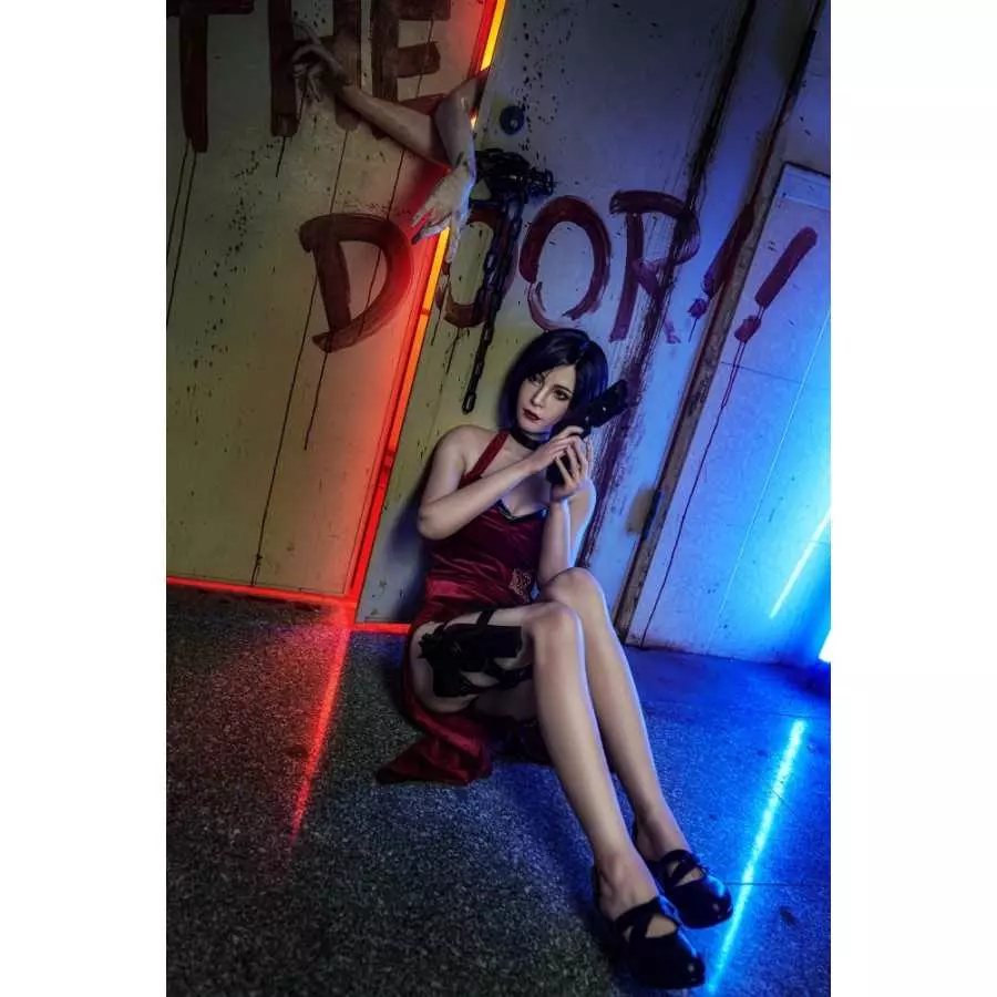 Ada Wong 166cm Resident Evil (5ft4)