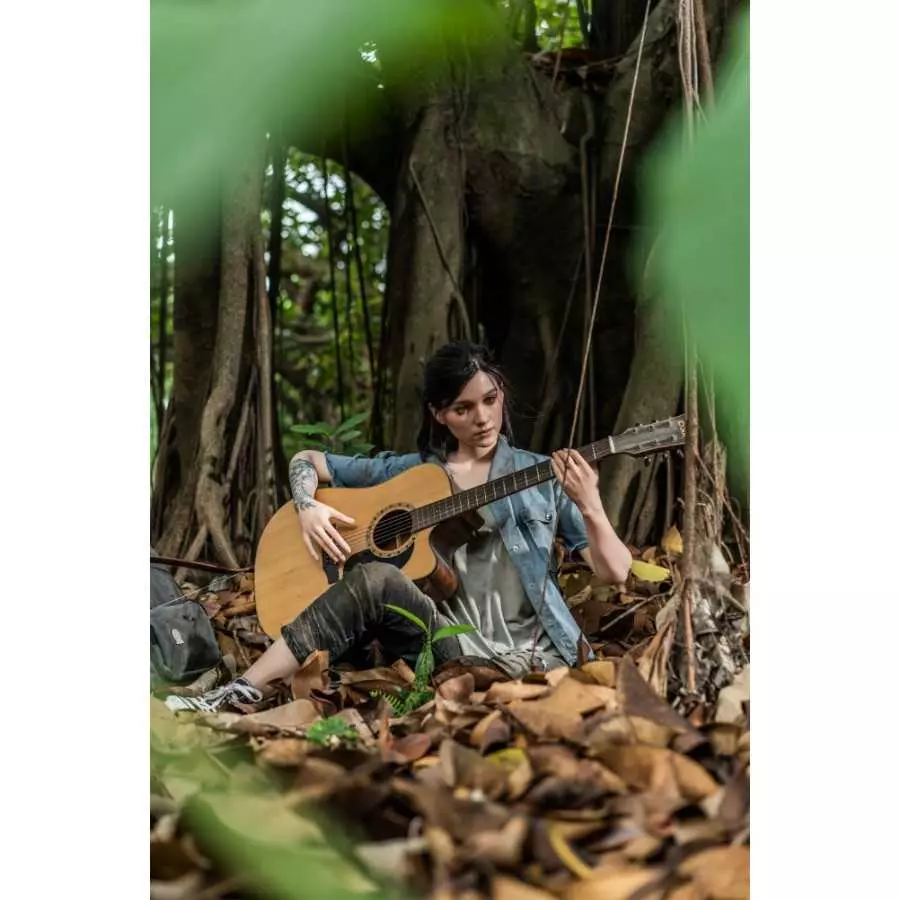 Ellie 168cm D Cup Fair Skin GameLady (5ft6)