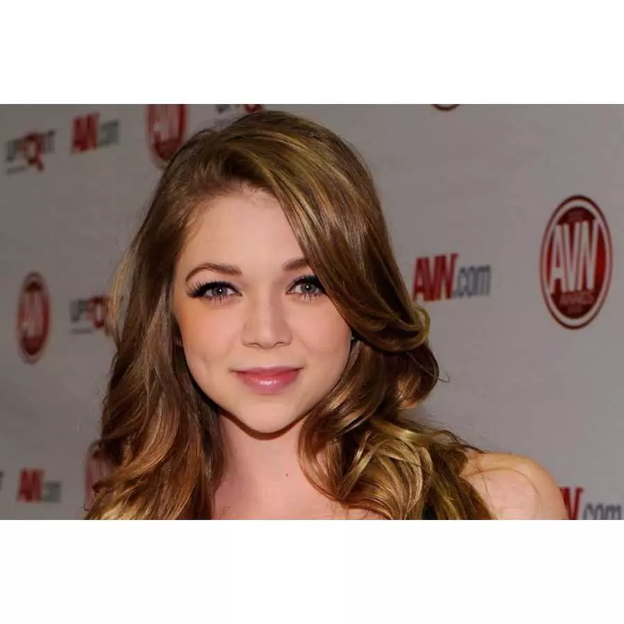 Doc Johnson Girls of Social Media - @brittanya187 - ULTRASKYN -Pocket Pal - Open-Ended Stroker - Pussy, Caramel