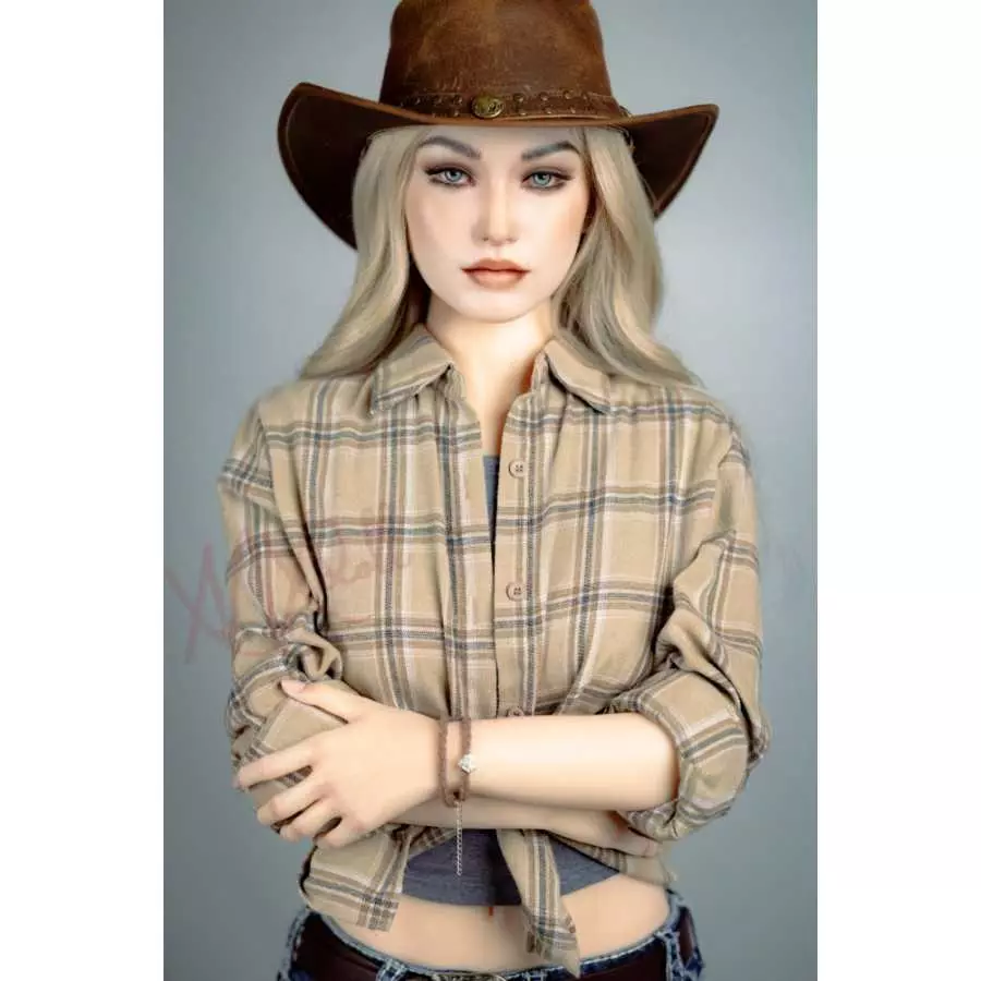 Gemma 160cm X160 X5 XNX (5ft3)