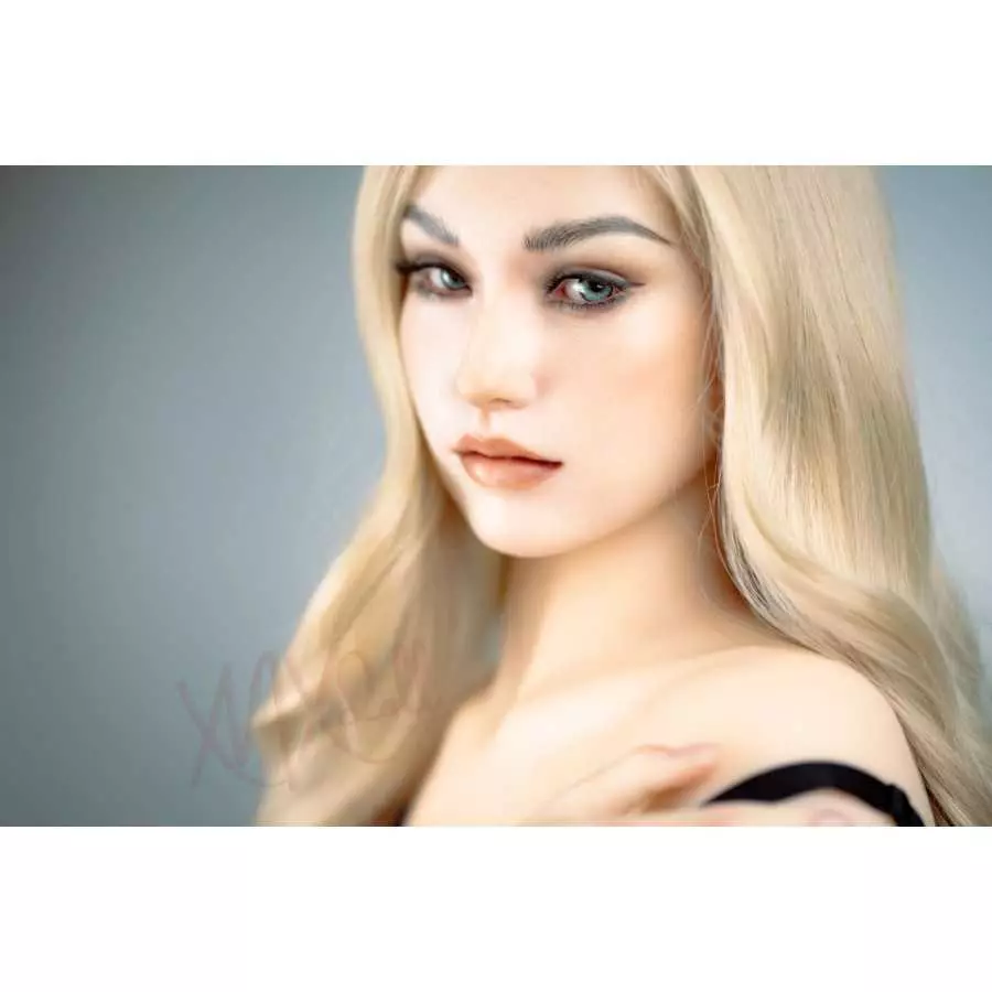 Gemma 160cm X160 X5 XNX (5ft3)