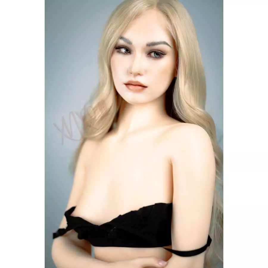 Gemma 160cm X160 X5 XNX (5ft3)