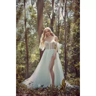 Neringa 170cm C Cup Fair Skin GE45 Zelex (5ft7)