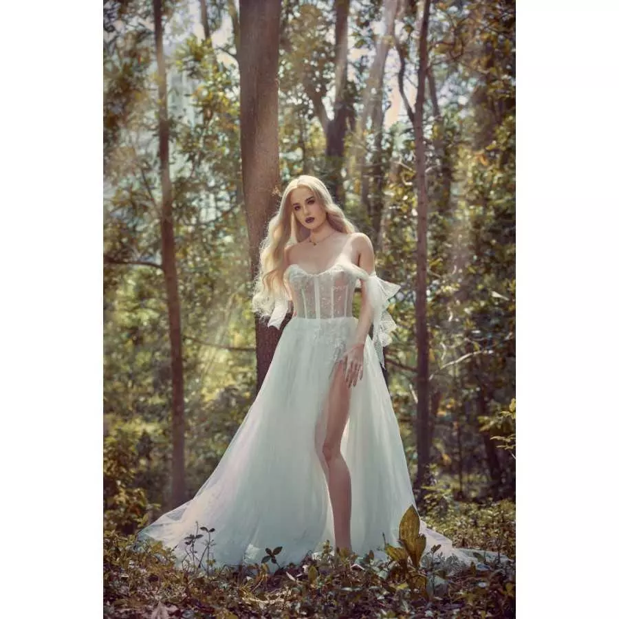 Neringa 170cm C Cup Fair Skin GE45 Zelex (5ft7)