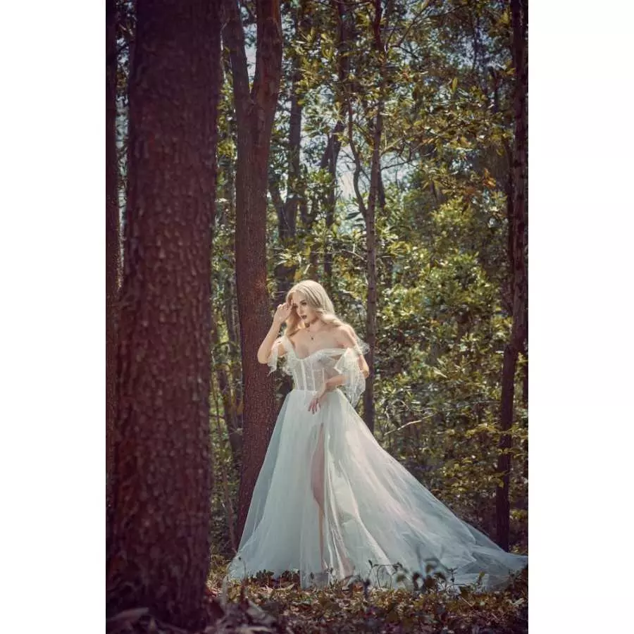 Neringa 170cm C Cup Fair Skin GE45 Zelex (5ft7)