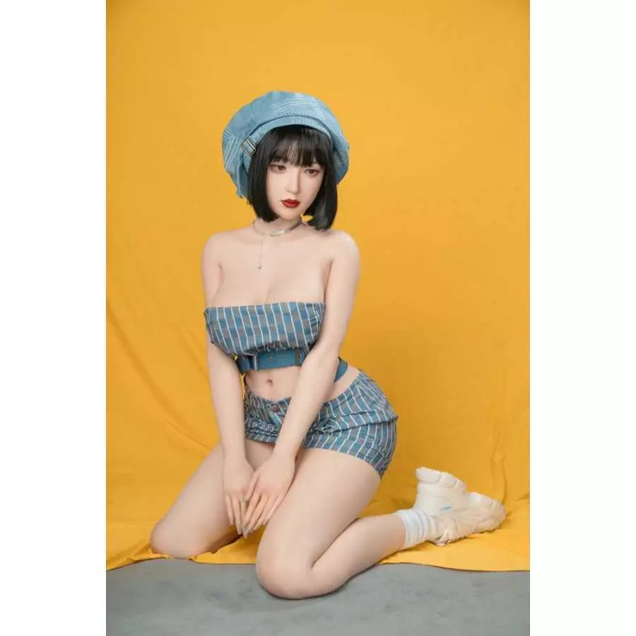 Chi 165cm F Cup GE04 Fair Skin Zelex (5ft5)