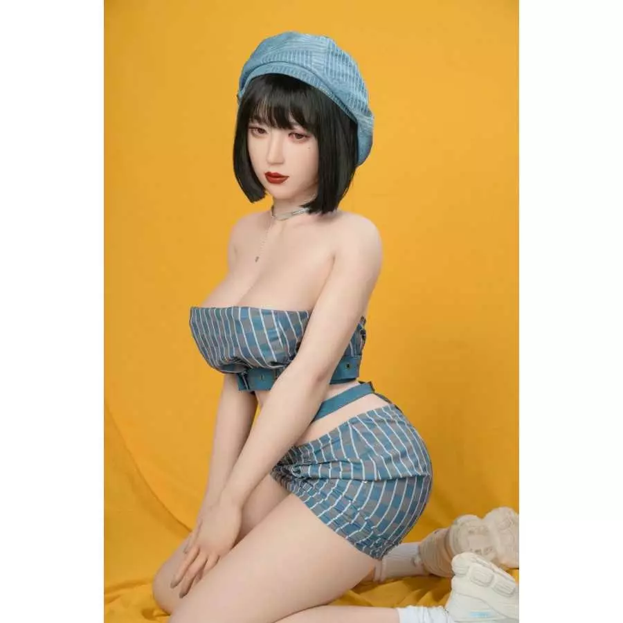 Chi 165cm F Cup GE04 Fair Skin Zelex (5ft5)