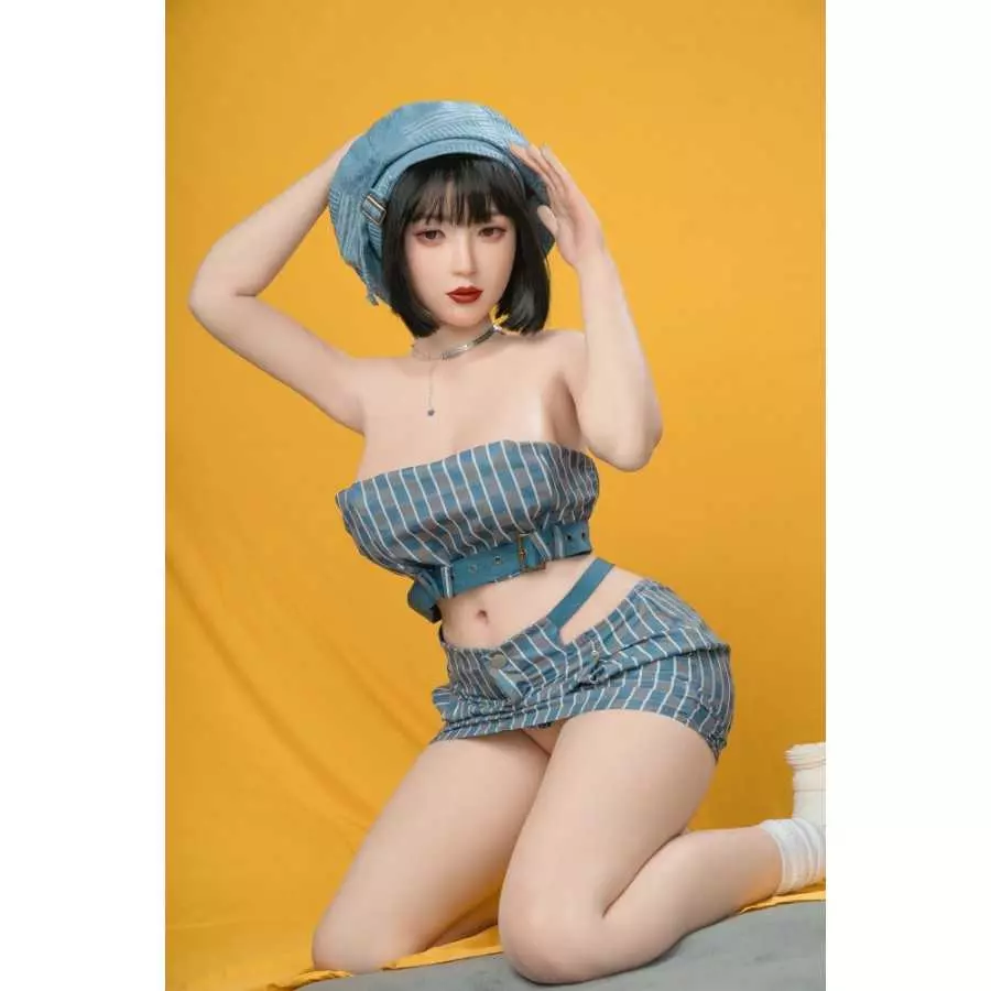 Chi 165cm F Cup GE04 Fair Skin Zelex (5ft5)