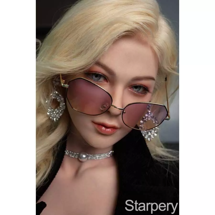 Lubby 174cm C Cup Starpery (5ft7)