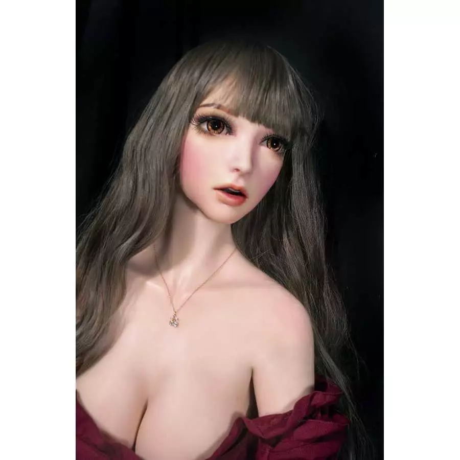 Kurai Ran 165cm ElsaBabe L Breasts (5ft5)