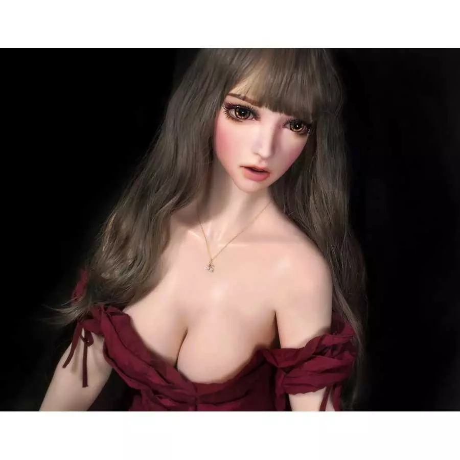 Kurai Ran 165cm ElsaBabe L Breasts (5ft5)