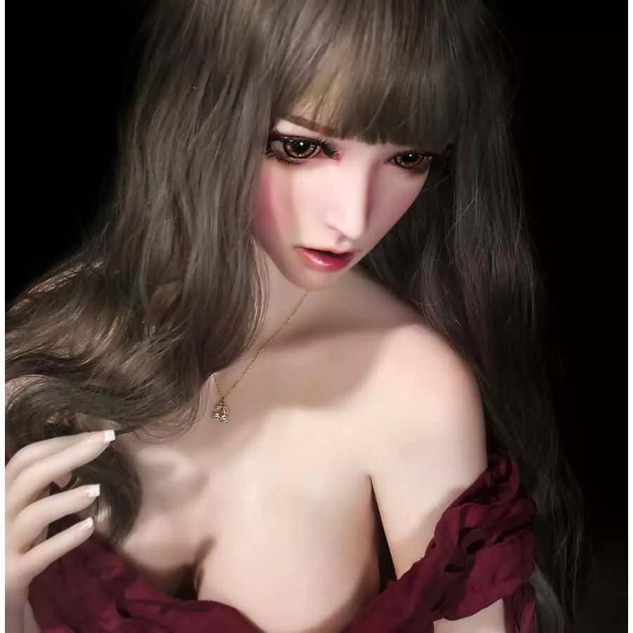 Kurai Ran 165cm ElsaBabe L Breasts (5ft5)