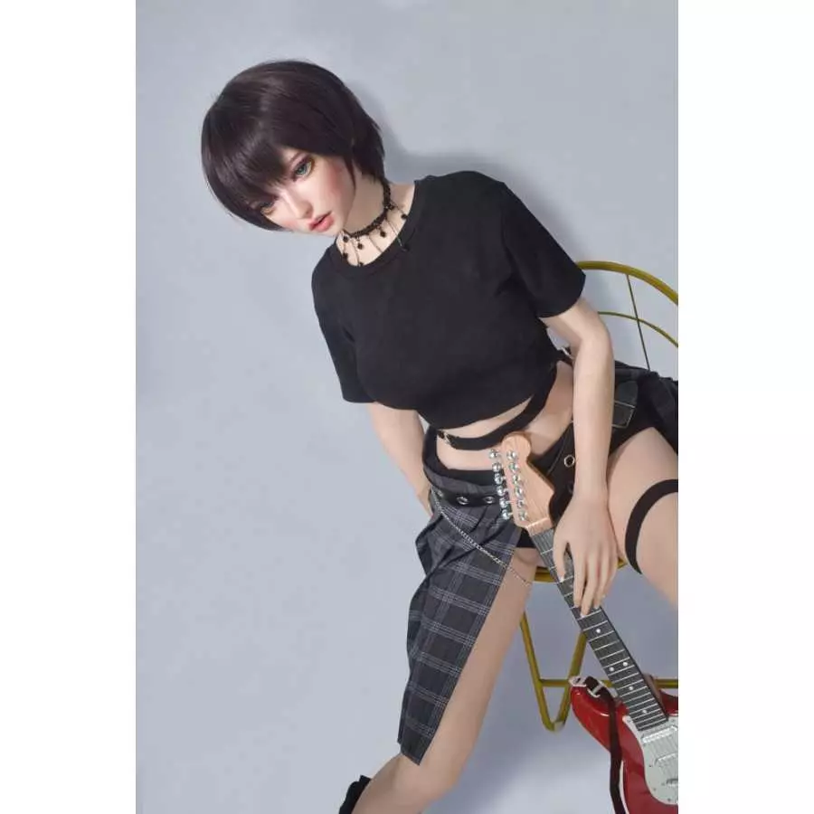 Natsuki Kaoru 150cm ElsaBabe L Breasts (4ft11)