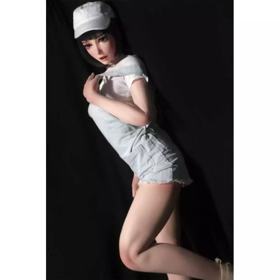 Igawa Ayako 150cm ElsaBabe M Breasts (4ft11)