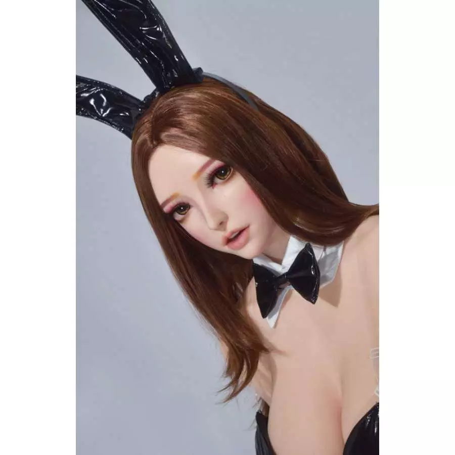 Kanno Kana 150cm ElsaBabe L Breasts (4ft11)