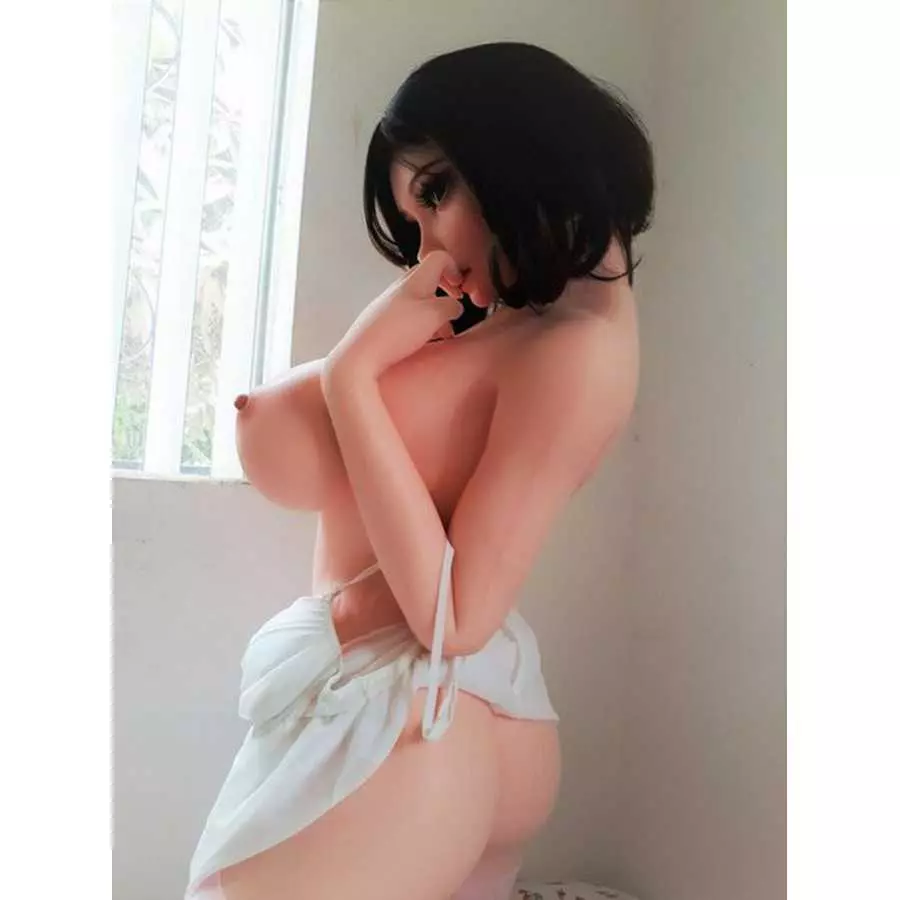 Akimoto Mizuki 150cm ElsaBabe XXL Breasts (4ft11)