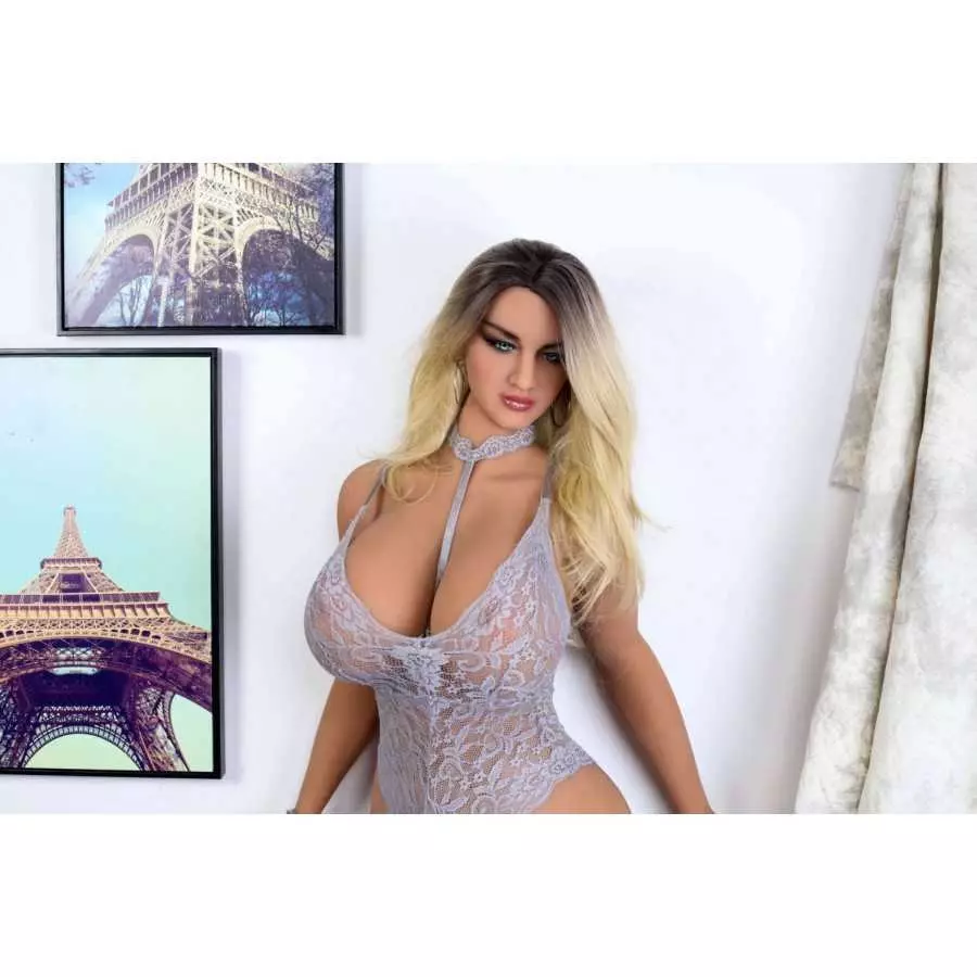 Melleny 162cm Big Breasted (5ft4)