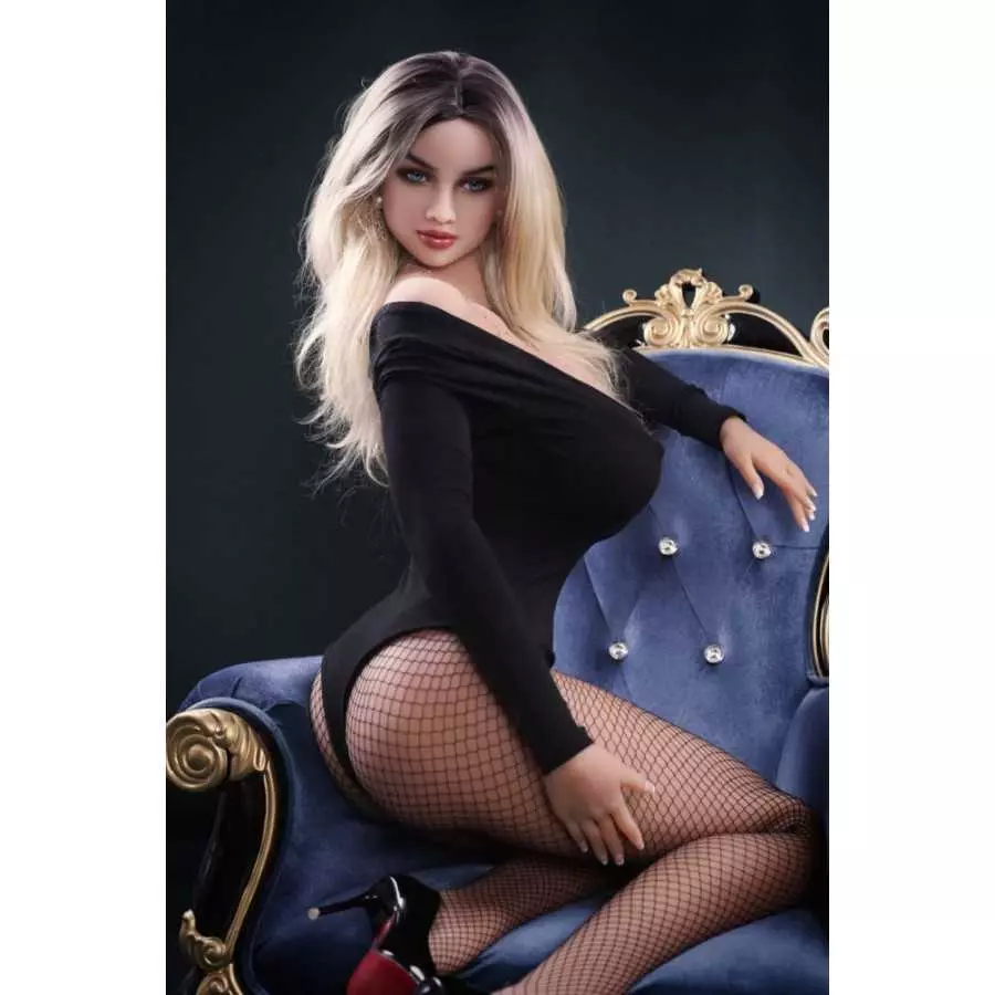 Julia 170cm Double Agent (5ft7)