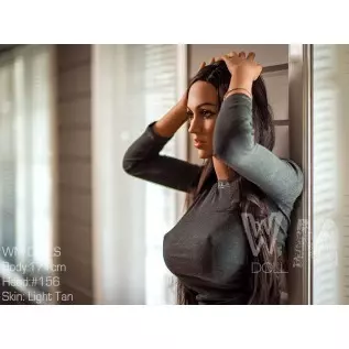 Sara 171cm Black Haired Beauty (5ft7)