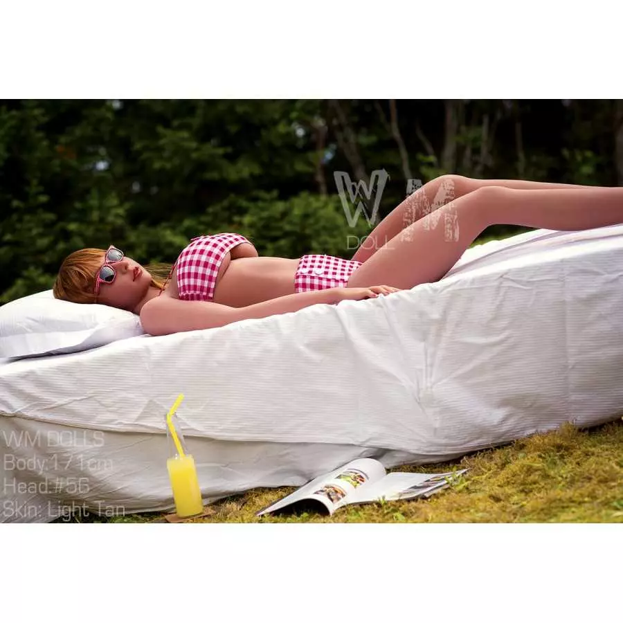 Maia 171cm Outdoor Lover (5ft7)